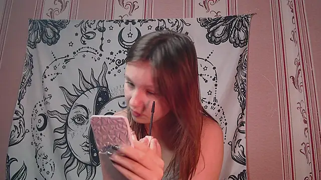 Thighswithspikes online show from September 16, 2025, 8:04 am