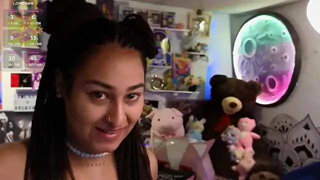 sweet-temptation  online show from April 19, 2026, 3:51 am