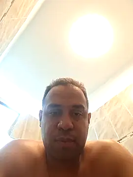 Snapshot of elnegro707070 chatting on March 8, 2026, 8:12 pm elnegro707070 online show from March 8, 2026, 8:12 pm