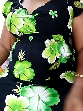 Snapshot of tamiltady chatting on September 11, 2025, 9:42 am tamiltady online show from September 11, 2025, 9:42 am