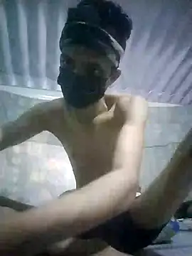 HannanKhan25 online show from November 2, 2025, 7:24 am