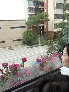 Snapshot of AiBanana chatting on November 19, 2025, 6:57 am AiBanana online show from November 19, 2025, 6:57 am