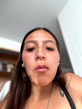 Snapshot of MELODY__06 chatting on September 25, 2025, 12:44 pm MELODY  06 online show from September 25, 2025, 12:44 pm