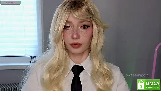 Snapshot of sweetuniporn chatting on September 15, 2025, 9:32 am sweetuniporn online show from September 15, 2025, 9:32 am