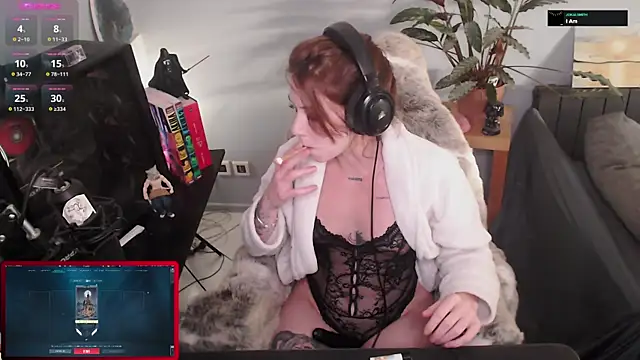 Snapshot of Horny_Makima chatting on December 4, 2025, 8:46 am Horny Makima online show from December 4, 2025, 8:46 am