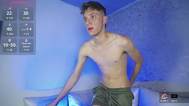 Snapshot of Robbin_Blaze chatting on September 23, 2025, 5:47 am Robbin Blaze online show from September 23, 2025, 5:47 am