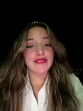 Baby  Otaku online show from December 14, 2025, 12:50 am