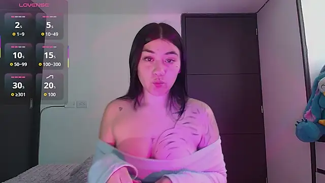 Snapshot of Hell_luna chatting on September 11, 2025, 5:24 pm Hell luna online show from September 11, 2025, 5:24 pm