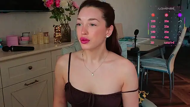 yourr Evaa online show from April 11, 2026, 2:19 am