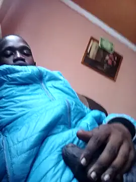 Snapshot of Thenaughtyboy360 chatting on November 4, 2025, 12:20 pm Thenaughtyboy360 online show from November 4, 2025, 12:20 pm