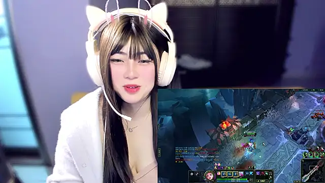 yuki3366 online show from March 13, 2026, 3:33 am