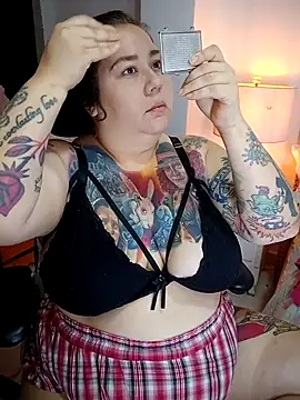 Snapshot of kai_cenat chatting on October 10, 2025, 11:22 am kai cenat online show from October 10, 2025, 11:22 am