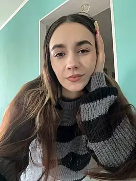 CupSizeGirl online show from February 4, 2026, 5:24 am