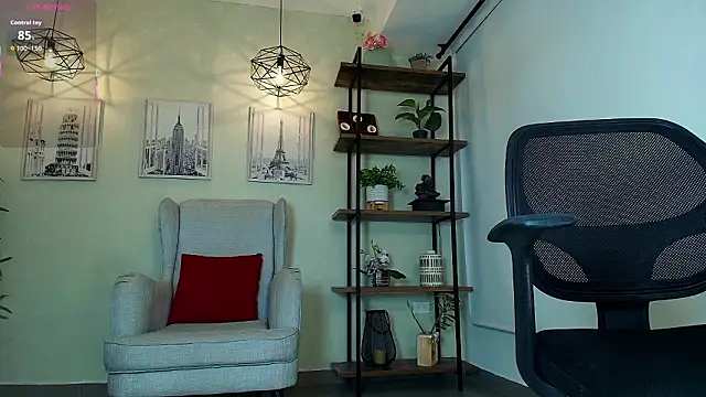  Victoria Collins online show from February 12, 2026, 6:51 pm