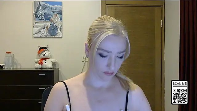 Wild Silk Desire online show from November 23, 2025, 2:38 pm