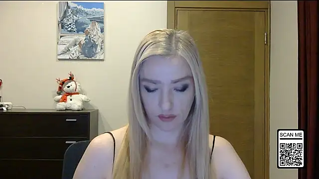 Wild Silk Desire online show from December 14, 2025, 3:17 pm