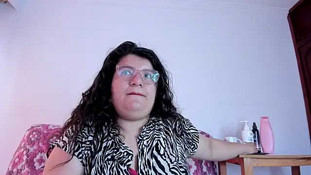 Snapshot of mystery_psique chatting on November 21, 2025, 6:51 pm mystery psique online show from November 21, 2025, 6:51 pm