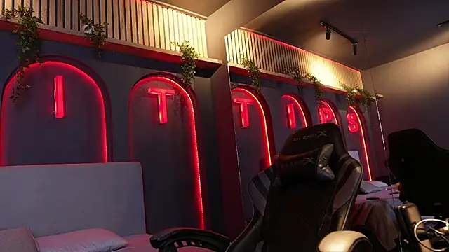 Susan wall online show from March 19, 2026, 1:11 pm