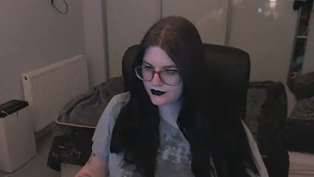 Snapshot of GothSuccubusBabe chatting on June 10, 2026, 1:07 am GothSuccubusBabe online show from June 10, 2026, 1:07 am