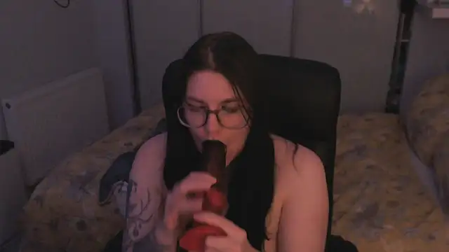 Snapshot of GothSuccubusBabe chatting on May 5, 2026, 9:40 pm GothSuccubusBabe online show from May 5, 2026, 9:40 pm