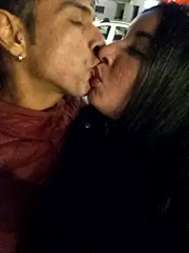 hotCOUPLEPETRA online show from January 11, 2026, 5:42 pm