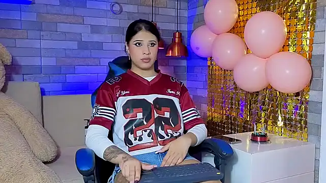 DixyPalmer online show from March 13, 2026, 6:57 pm