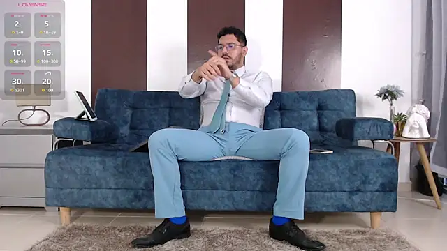 samuelcoopeer online show from October 24, 2025, 1:54 pm