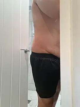 Snapshot of CloudyMuscleBeefy chatting on November 14, 2025, 7:17 pm CloudyMuscleBeefy online show from November 14, 2025, 7:17 pm