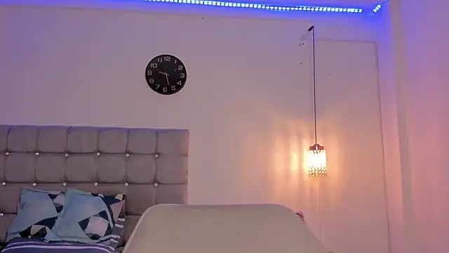 Snapshot of Santy_Stump chatting on November 5, 2025, 9:18 pm Santy Stump online show from November 5, 2025, 9:18 pm