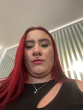 valt  online show from October 9, 2025, 7:58 pm