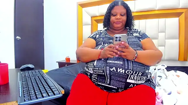 Snapshot of Exoticbigmandy chatting on March 6, 2025, 3:13 pm Exoticbigmandy online show from March 6, 2025, 3:13 pm