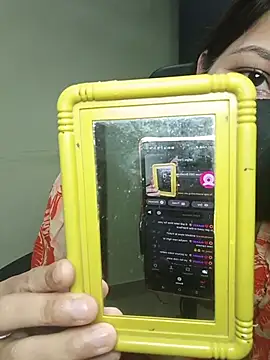 Snapshot of Isha_Sax chatting on October 24, 2025, 7:29 am Isha Sax online show from October 24, 2025, 7:29 am