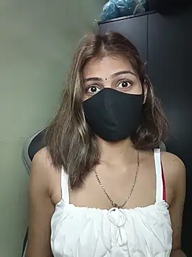 Snapshot of Isha_Sax chatting on November 24, 2025, 7:08 am Isha Sax online show from November 24, 2025, 7:08 am