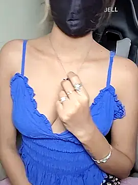 Isha Sax online show from February 17, 2026, 8:22 am