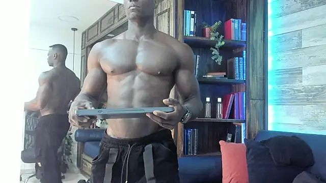 Snapshot of MarcusBlack_ chatting on November 28, 2025, 11:54 am MarcusBlack online show from November 28, 2025, 11:54 am