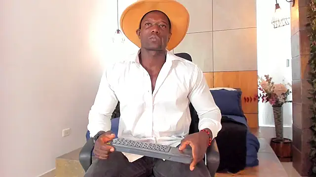 Snapshot of MarcusBlack_ chatting on July 28, 2026, 3:21 pm MarcusBlack online show from July 28, 2026, 3:21 pm