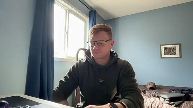 lustylyndon online show from June 13, 2026, 4:16 pm