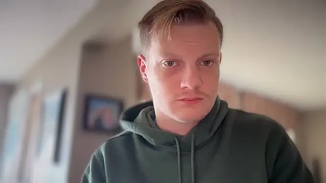 Snapshot of lustylyndon chatting on November 26, 2025, 6:08 pm lustylyndon online show from November 26, 2025, 6:08 pm