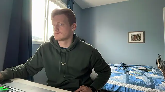 lustylyndon online show from April 2, 2026, 4:02 pm