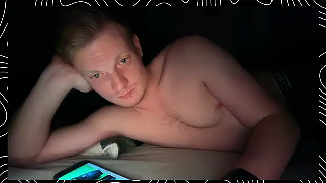 Snapshot of lustylyndon chatting on December 16, 2025, 2:49 am lustylyndon online show from December 16, 2025, 2:49 am