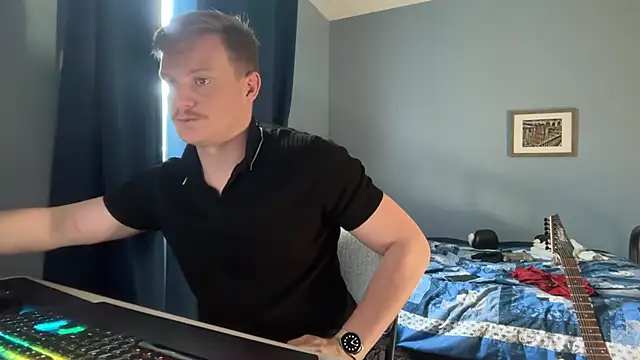 lustylyndon online show from April 30, 2026, 2:57 pm