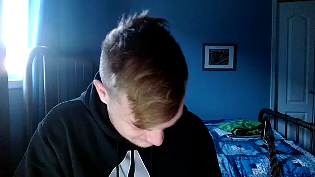 Snapshot of lustylyndon chatting on February 9, 2026, 3:10 pm lustylyndon online show from February 9, 2026, 3:10 pm