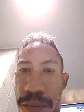Snapshot of Kratos-Moreno chatting on May 19, 2026, 2:46 pm Kratos-Moreno online show from May 19, 2026, 2:46 pm