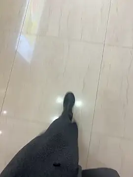 xiaoyuan01 online show from March 9, 2026, 2:04 am