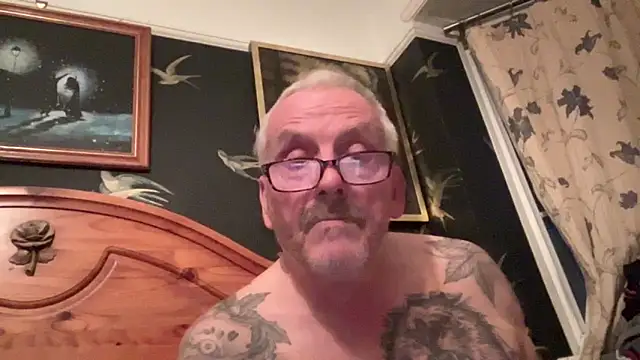 poggles online show from February 3, 2026, 5:18 pm