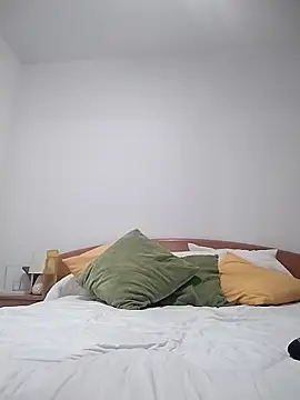 Snapshot of agustinalatina chatting on October 13, 2025, 7:48 pm agustinalatina online show from October 13, 2025, 7:48 pm