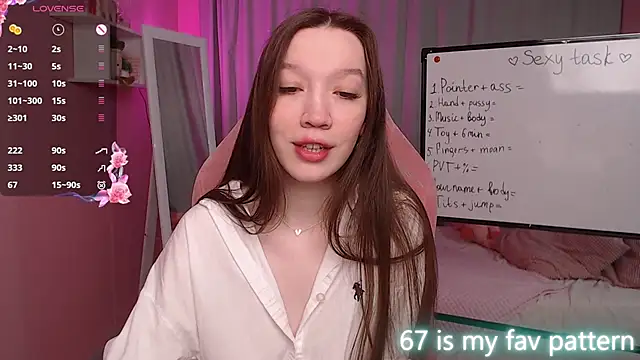 Shriya Sarann online show from March 31, 2026, 2:08 pm