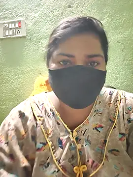 Liyaa 24 online show from February 5, 2026, 12:17 am