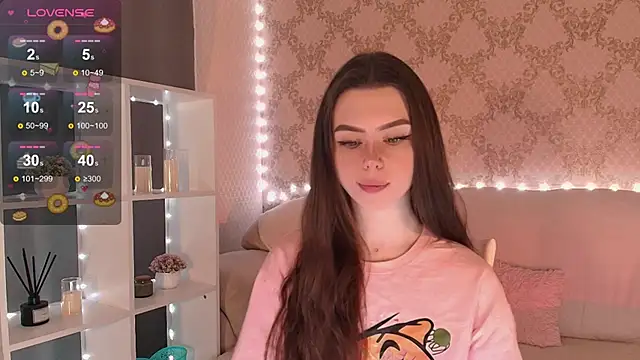 Snapshot of HolyMiax chatting on January 12, 2026, 3:46 am HolyMiax online show from January 12, 2026, 3:46 am