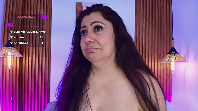 EmmaJhomson online show from April 12, 2026, 12:58 am